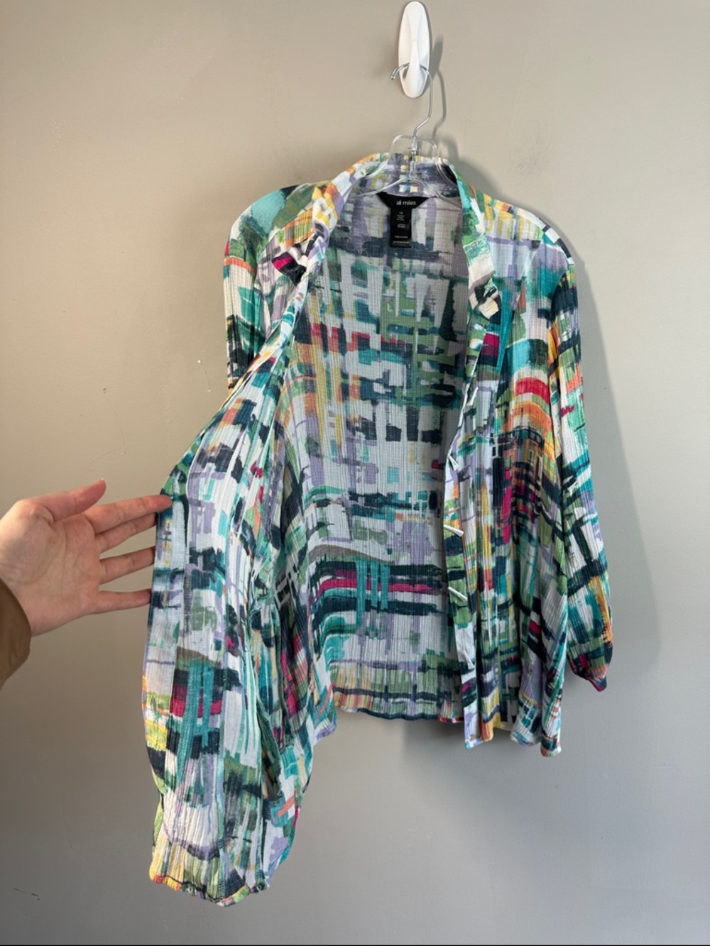 Ali Miles Multicolor Abstract Print Button Front Top Size 1X - Picture 4 of 15